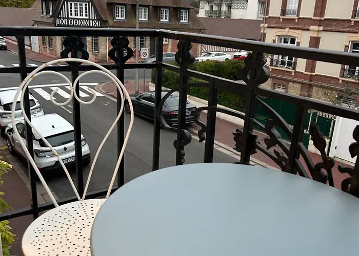 De Charme Au Coeur De *