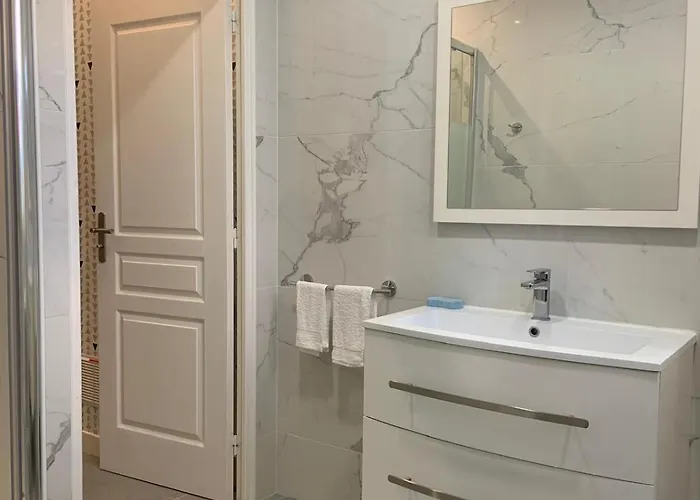 Apartment De Charme Au Coeur De *